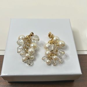 Trifari pearl gold tone clip earrings clear faceted beads cluster classic formal